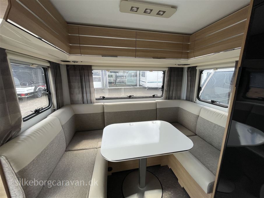 Adria Adora 482 LU